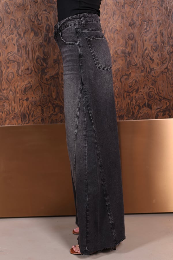 Tall Westside Low Rise Wide Leg Jean/بنطلون جينز