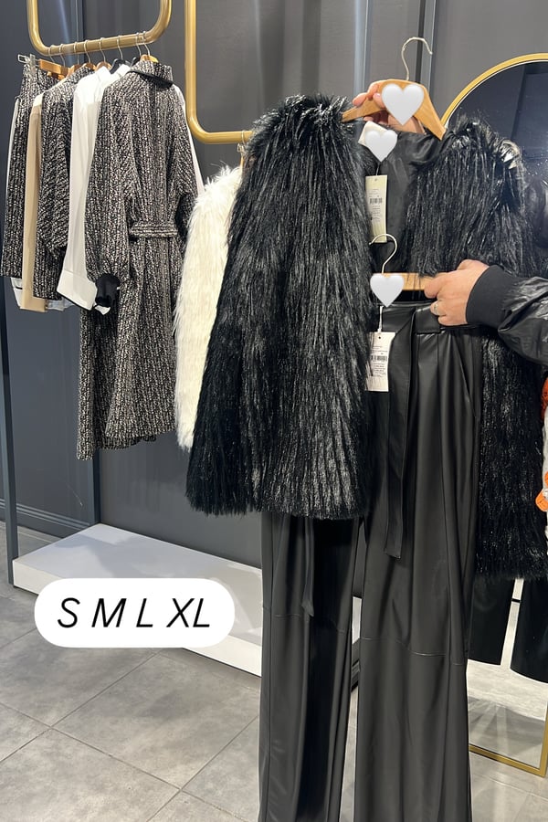 Fake fur top