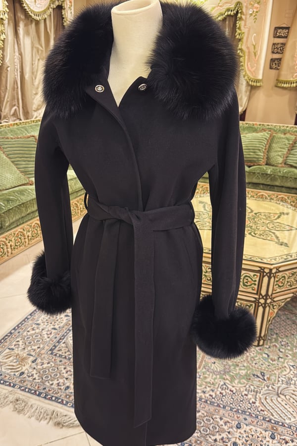 New Black fox neck and hand fur